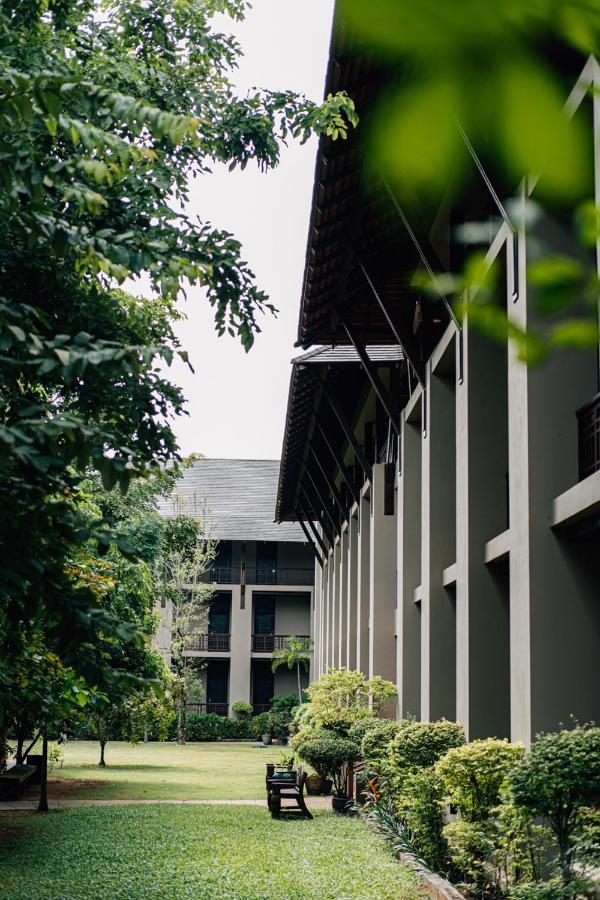 Inpawa Hotel Ban Phai Экстерьер фото