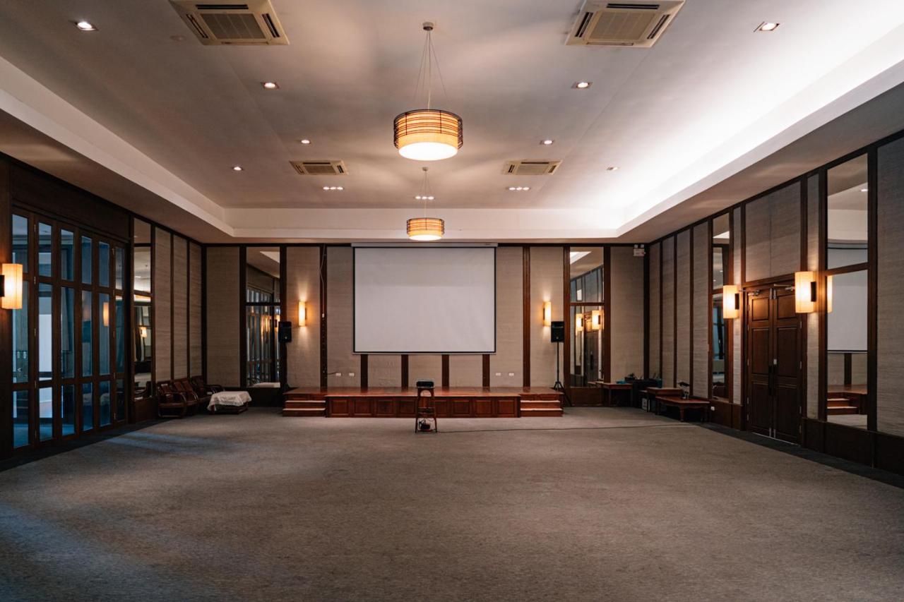 Inpawa Hotel Ban Phai Экстерьер фото