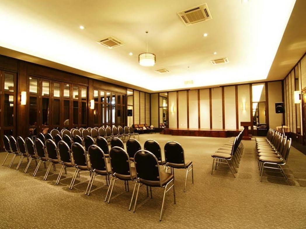 Inpawa Hotel Ban Phai Экстерьер фото
